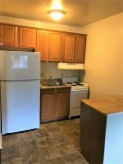 RA 1x1 Kitchen 2