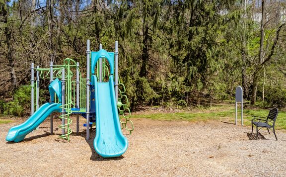 Beaufort Manor Playground 01