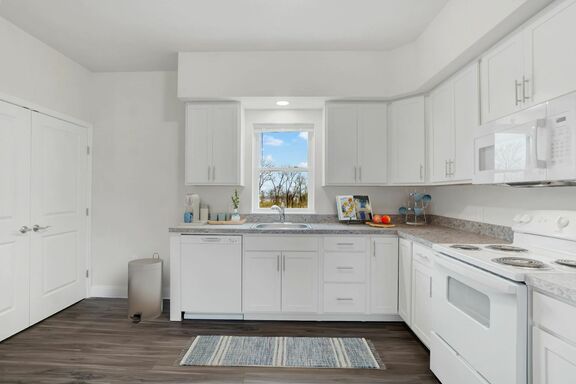 2 Bed Upper Kitchen 2