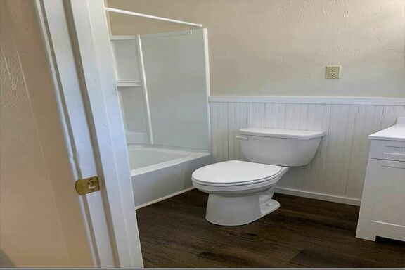 Country squire apartments york pa building photo 1