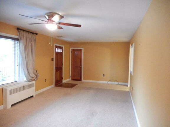 766 Clearmount Rd 18
