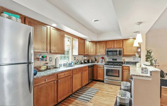 1114 Skyview kitchen