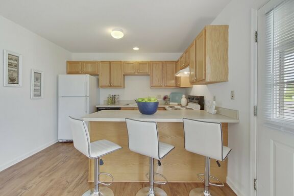 3525 Pleasant Valley Rd 10
